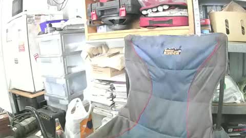 Snapshot of 04oldskool chatting on January 10, 2025, 4:33 am 04oldskool online show from January 10, 2025, 4:33 am