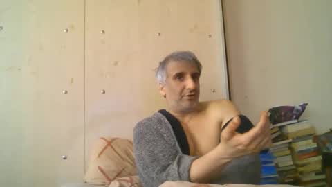 0luvmonkey online show from May 8, 2026, 12:43 pm