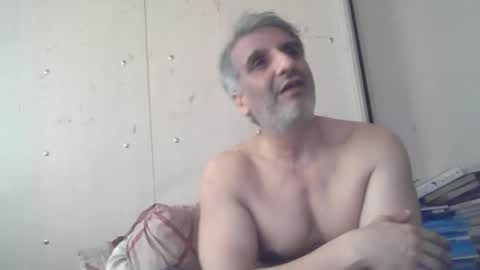 0luvmonkey online show from May 24, 2026, 11:48 am