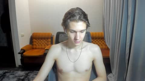 Snapshot of 0verlandd chatting on January 20, 2025, 11:35 am Adam online show from January 20, 2025, 11:35 am