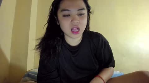 Snapshot of 0wwlo0k chatting on February 9, 2025, 8:54 am 0wwlo0k online show from February 9, 2025, 8:54 am