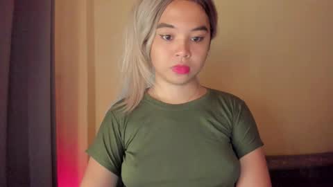 Snapshot of 0wwlo0k chatting on September 29, 2025, 5:01 am 0wwlo0k online show from September 29, 2025, 5:01 am