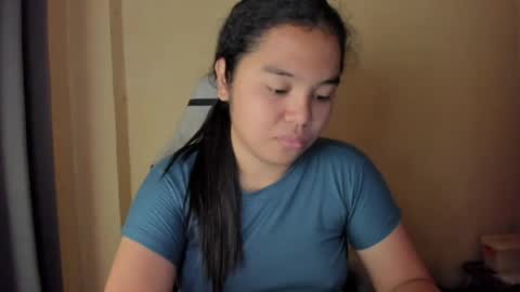 0wwlo0k online show from March 30, 2026, 4:46 am