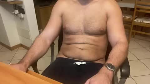 Snapshot of 100piedi1 chatting on October 26, 2025, 2:12 pm 100piedi1 online show from October 26, 2025, 2:12 pm