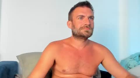 Snapshot of 10in_deluxe chatting on July 17, 2026, 8:32 am 10in_deluxe online show from July 17, 2026, 8:32 am