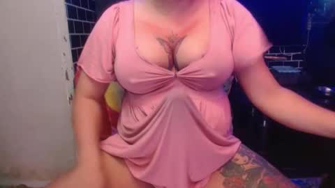  i am trixie im Your Selfsucking Mistress  online show from December 20, 2025, 2:51 am