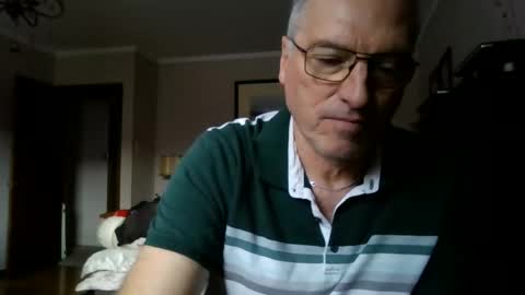 Snapshot of 123456ant chatting on December 8, 2024, 6:17 pm 123456ant online show from December 8, 2024, 6:17 pm