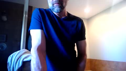 Snapshot of 123h0rny chatting on April 9, 2026, 3:50 pm 123h0rny online show from April 9, 2026, 3:50 pm