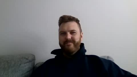 123holt123 online show from April 26, 2026, 5:32 pm