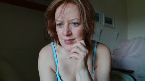 12ennie online show from April 7, 2026, 7:20 am