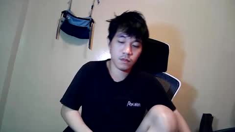 12hotcock online show from February 19, 2026, 12:01 pm