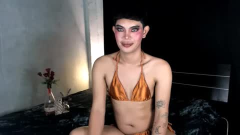 Snapshot of 12inchhugeselfsucker chatting on January 5, 2025, 9:25 pm Leren online show from January 5, 2025, 9:25 pm