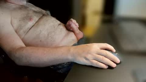 Snapshot of 12monkeyatleast chatting on November 3, 2025, 5:36 pm Chris online show from November 3, 2025, 5:36 pm