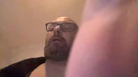 Snapshot of 15chells chatting on March 29, 2026, 5:29 am 15chells online show from March 29, 2026, 5:29 am