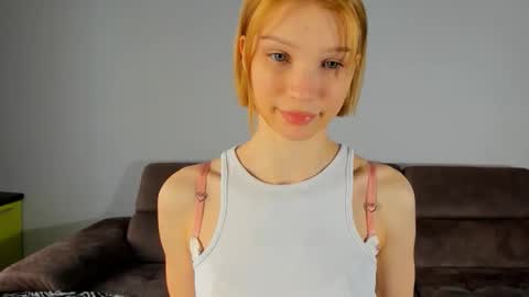 Kira online show from January 12, 2026, 5:45 am