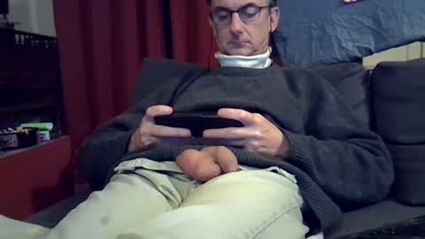 Snapshot of 18remy45 chatting on December 12, 2024, 9:26 pm 18remy45 online show from December 12, 2024, 9:26 pm