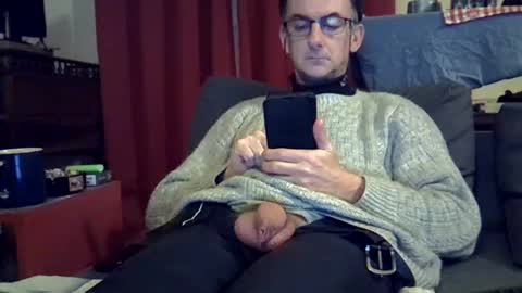 Snapshot of 18remy45 chatting on December 26, 2024, 9:26 pm 18remy45 online show from December 26, 2024, 9:26 pm