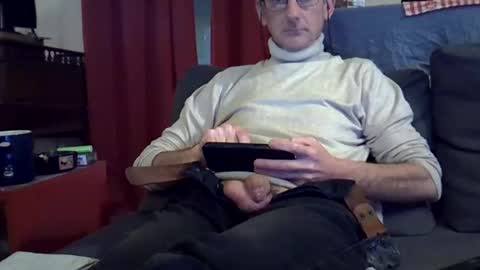 Snapshot of 18remy45 chatting on January 6, 2025, 4:55 pm 18remy45 online show from January 6, 2025, 4:55 pm