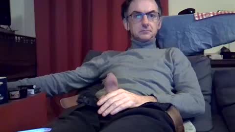 Snapshot of 18remy45 chatting on February 5, 2025, 5:31 pm 18remy45 online show from February 5, 2025, 5:31 pm