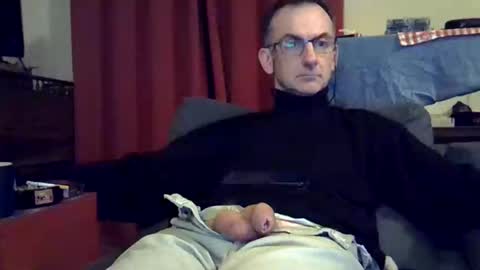 Snapshot of 18remy45 chatting on February 22, 2025, 6:19 pm 18remy45 online show from February 22, 2025, 6:19 pm