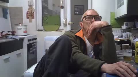 1973man online show from March 28, 2026, 10:31 pm