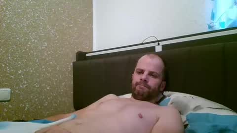 Snapshot of 19berni91 chatting on December 18, 2025, 7:14 am berni online show from December 18, 2025, 7:14 am