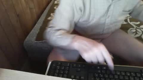 19georg54 online show from April 8, 2026, 11:21 am