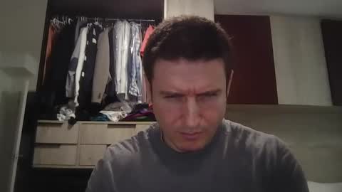 1addiccionallammor9 online show from November 21, 2025, 3:33 pm