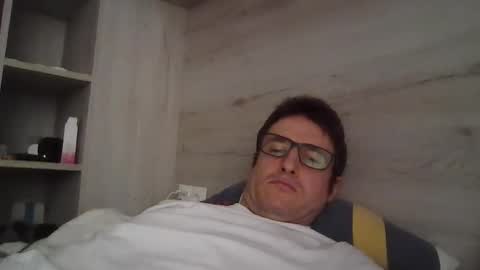 1addiccionallammor9 online show from March 13, 2026, 2:01 pm