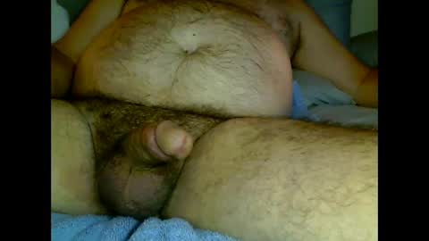 Snapshot of 1avgguy chatting on October 9, 2025, 1:53 pm 1AvgGuy online show from October 9, 2025, 1:53 pm