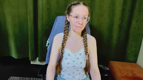 Snapshot of 1goldilocks chatting on February 25, 2026, 4:05 pm online show from February 25, 2026, 4:05 pm