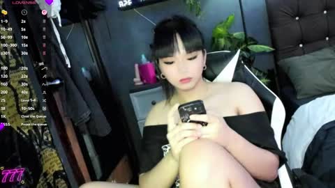 Snapshot of 1hottiegabby chatting on May 27, 2026, 1:57 am Gabby online show from May 27, 2026, 1:57 am