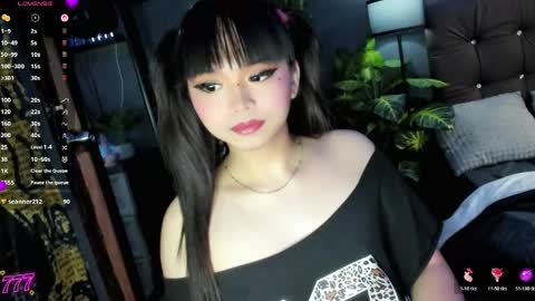 Snapshot of 1hottiegabby chatting on June 4, 2026, 1:11 am Gabby online show from June 4, 2026, 1:11 am