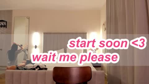 Lily 3 online show from February 22, 2026, 6:39 pm