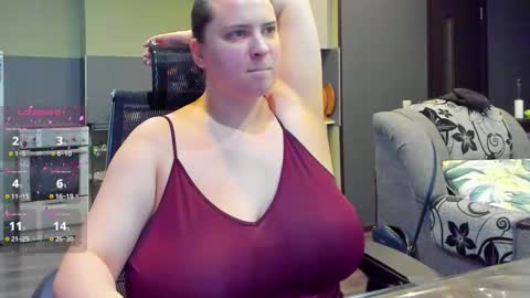 Snapshot of 1lindsey1 chatting on November 12, 2025, 5:57 pm 1LINDSEY1 online show from November 12, 2025, 5:57 pm