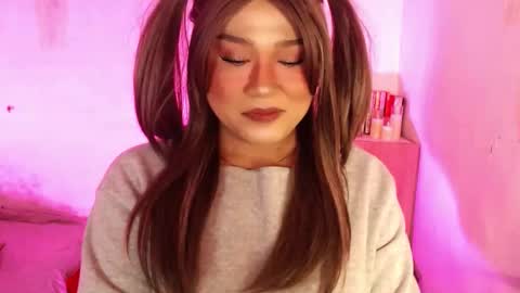 1lovelymess online show from April 12, 2026, 5:12 am