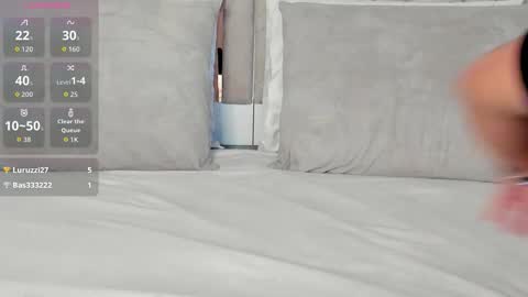 Snapshot of 1m_valery chatting on February 7, 2026, 1:15 pm Valery online show from February 7, 2026, 1:15 pm