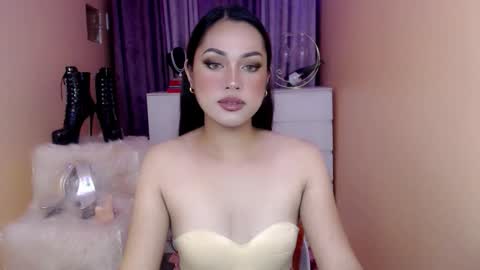 1miracle_tranny online show from November 5, 2025, 12:21 am