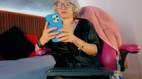 Snapshot of 1miss_monserrate chatting on February 3, 2026, 12:21 pm Miss Monserrate online show from February 3, 2026, 12:21 pm