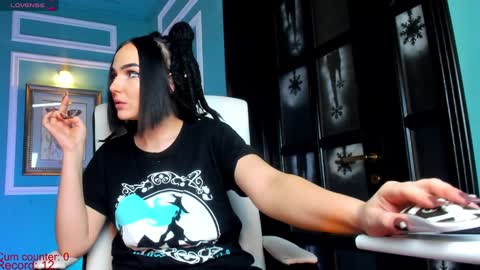 Moona  online show from December 29, 2024, 3:24 pm