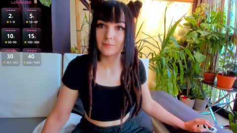 Moona  online show from September 23, 2025, 8:50 am