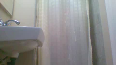 TheShyOne18 online show from December 7, 2024, 4:03 pm