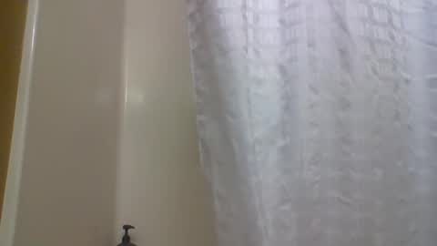 TheShyOne18 online show from September 24, 2025, 2:37 am