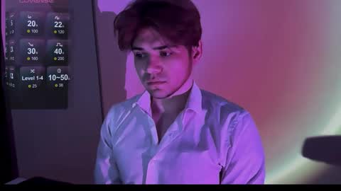 1roberttt online show from September 9, 2025, 8:30 pm