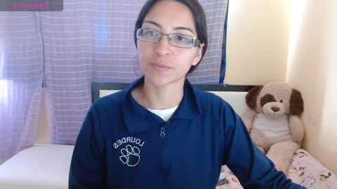 paola online show from October 21, 2025, 8:31 pm