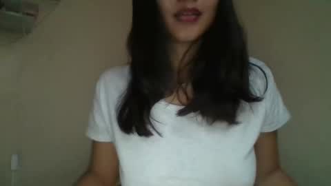 1smile4u online show from May 25, 2026, 7:47 am
