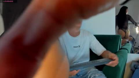 Snapshot of 1threestar chatting on November 9, 2025, 1:26 am 1Threestar online show from November 9, 2025, 1:26 am