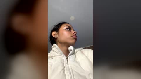 Snapshot of 1threestar chatting on March 5, 2026, 10:55 am 1Threestar online show from March 5, 2026, 10:55 am