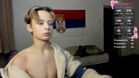 Snapshot of 1vampirella_gs chatting on October 22, 2025, 4:40 pm Milos online show from October 22, 2025, 4:40 pm