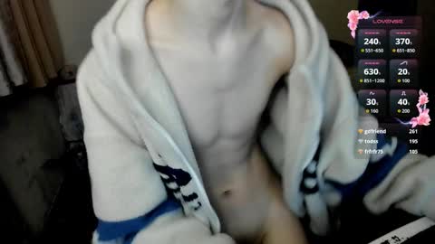 Snapshot of 1vampirella_gs chatting on November 18, 2025, 8:24 pm Milos online show from November 18, 2025, 8:24 pm